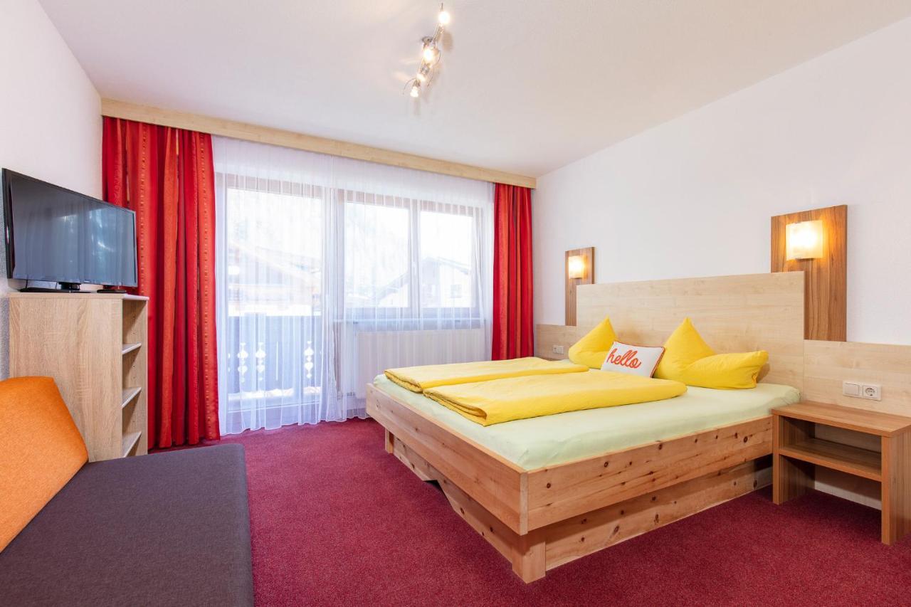 Gaestehaus Berghof Schoepf Langenfeld Ngoại thất bức ảnh