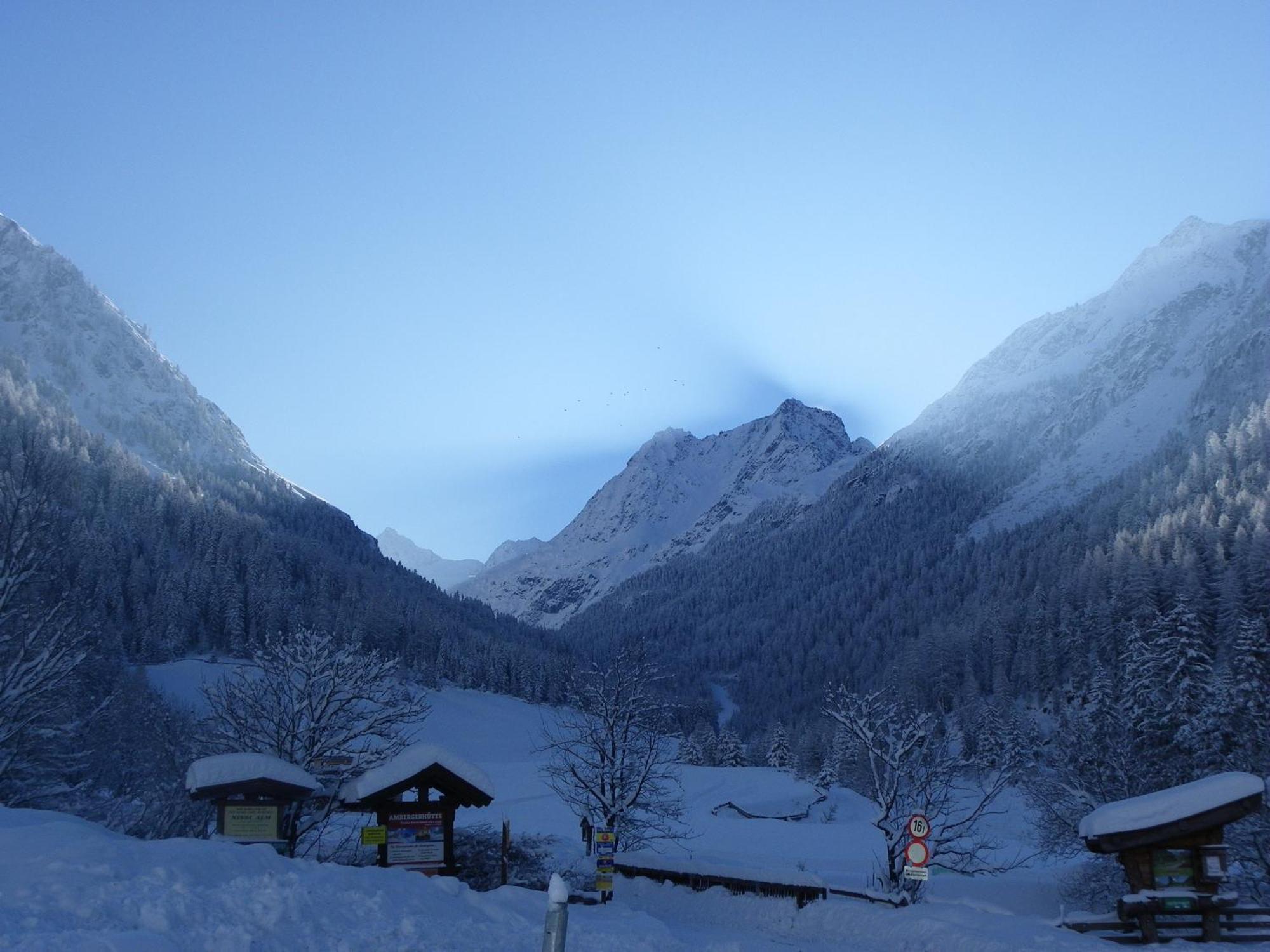 Gaestehaus Berghof Schoepf Langenfeld Ngoại thất bức ảnh