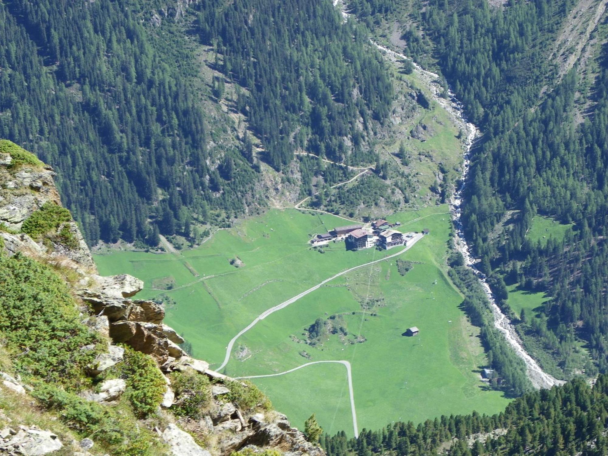 Gaestehaus Berghof Schoepf Langenfeld Ngoại thất bức ảnh